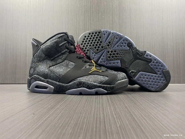 (W) DB9818-001 Triple 6 Black Jordan Retro SD 0730
